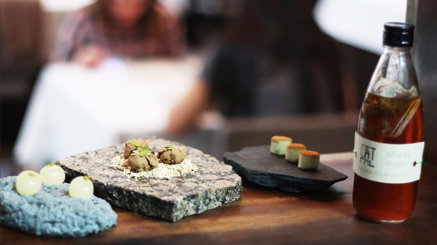 Discover Lima’s top bars: a guide by pisco expert Pepe Moquillaza for cocktail lovers