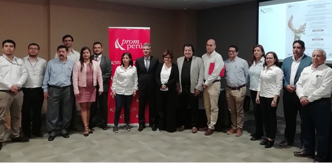 exportadoras de langostinos de las regiones Tumbes y Piura estuvieron con funcionarios del Brasil y de Perú