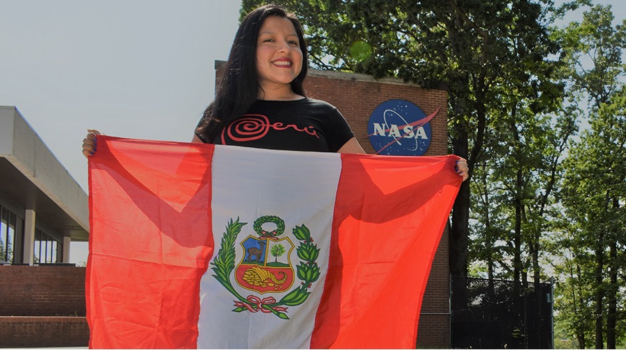 Meet the aerospace engineer who has put Peru's name on the map at NASA.