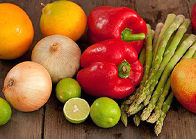 Frutas y hortalizas de origen peruano y diferentes regiones y biodiversidad 